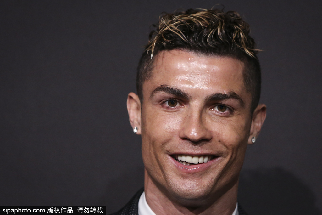 越时空的爱 越时空的爱